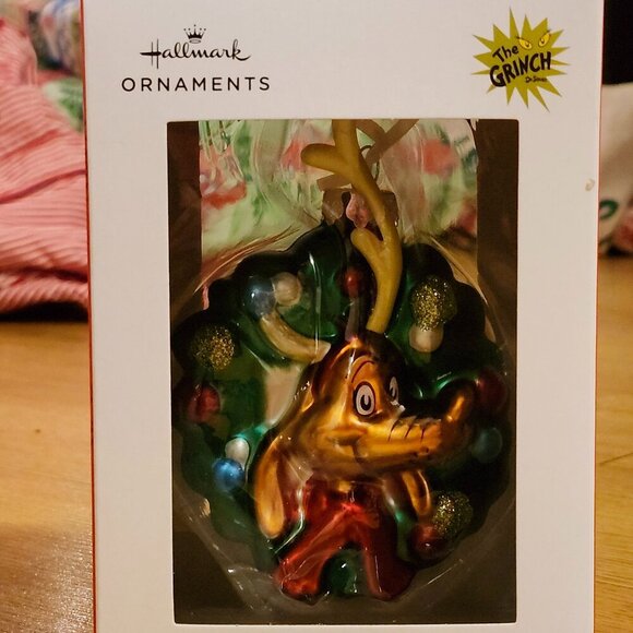 HALLMARK ORNAMENTS The Grinch Max Hand Blown Glass 2024 Dr. Seuss Enterprises - Picture 2 of 10